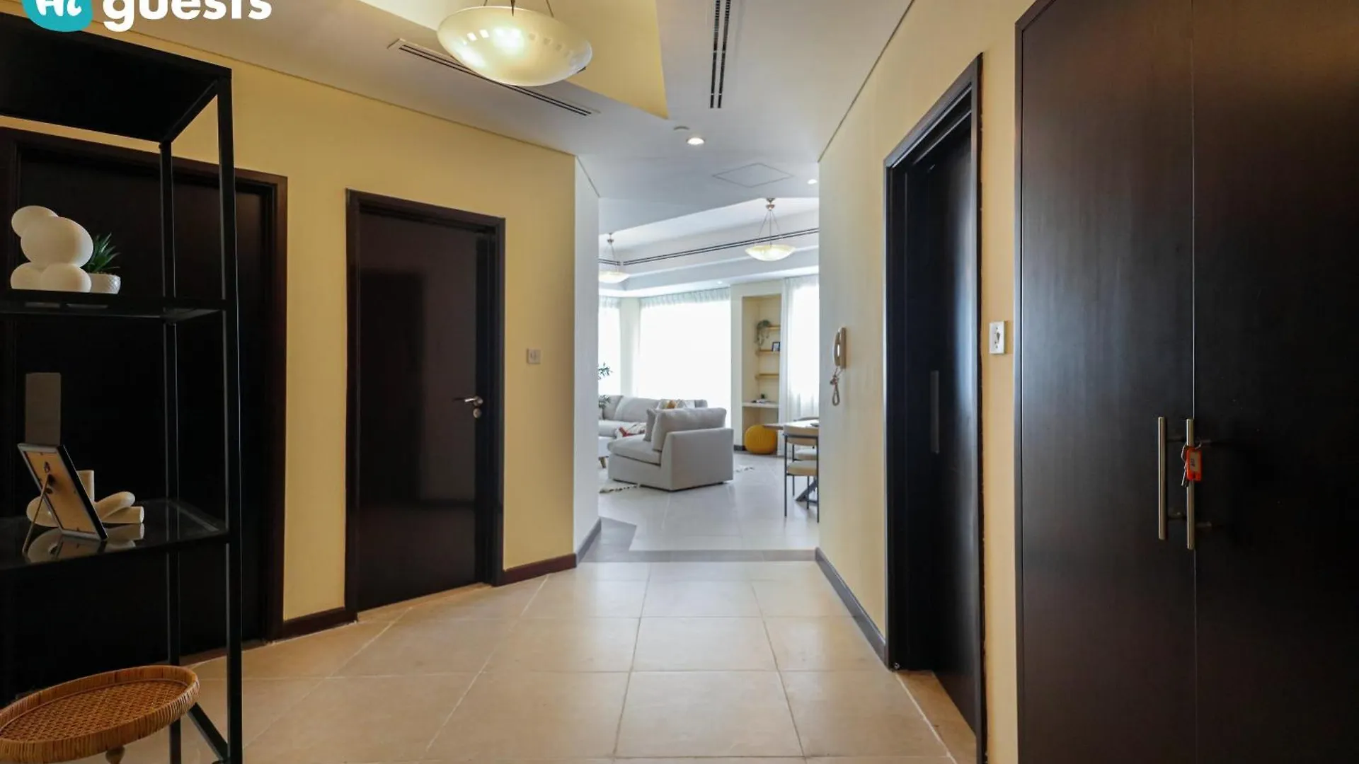 Appartamento Higuests - Elegant Family Retreat In Dubai'S Deira 3Br Oasis  Dubai