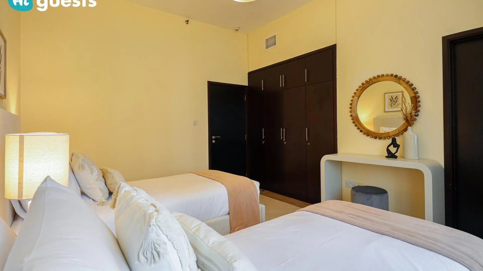 Appartamento Higuests - Elegant Family Retreat In Dubai'S Deira 3Br Oasis 0*, Dubai