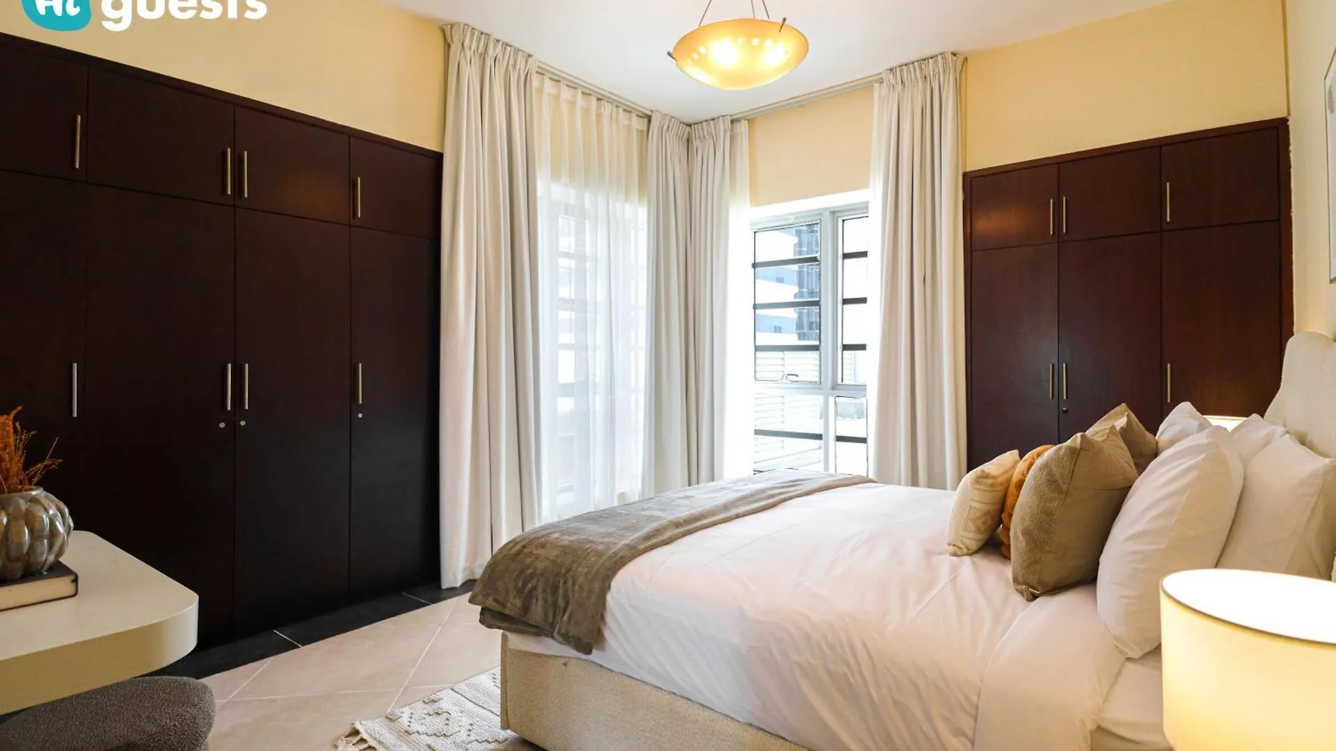 Ferienwohnung Higuests - Elegant Family Retreat In Dubai'S Deira 3Br Oasis